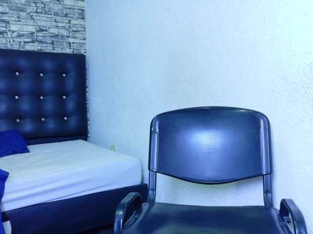 tiny-veronica live cam pe BongaCams