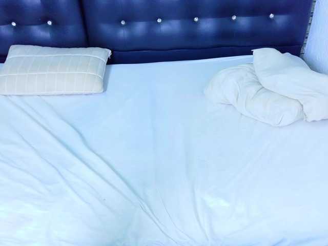 tiny-veronica live cam on BongaCams