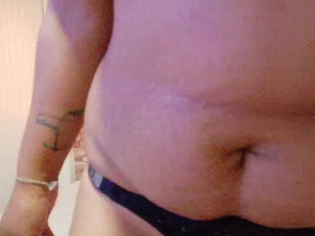 tiny-veronica live webcam show