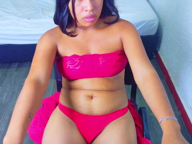 tiny-veronica's BongaCams show and profile