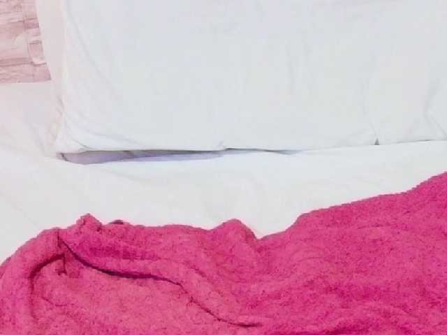 tiny-veronica live cam on BongaCams