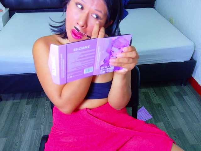tiny-veronica live cam on BongaCams