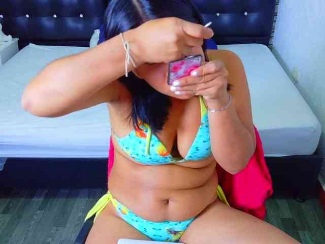 tiny-veronica Sex Cam Show