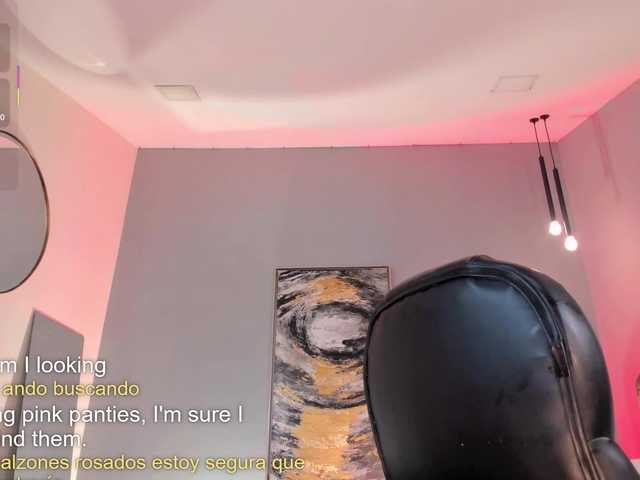 SofiaReyes1's BongaCams show and profile