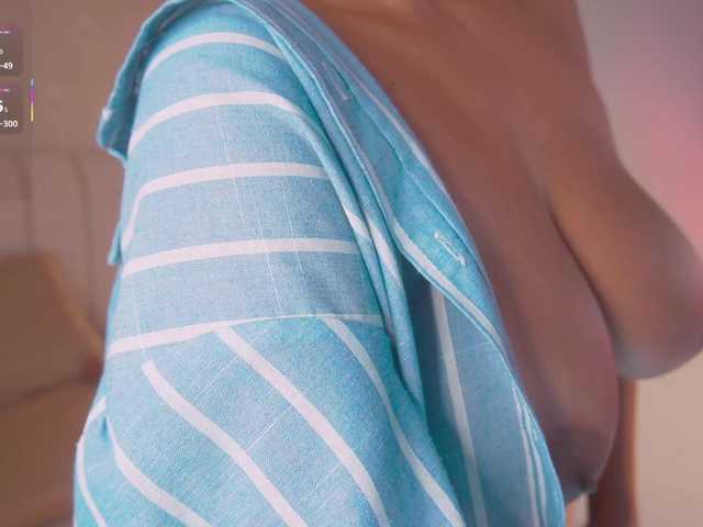 SofiaReyes1 live cam on BongaCams