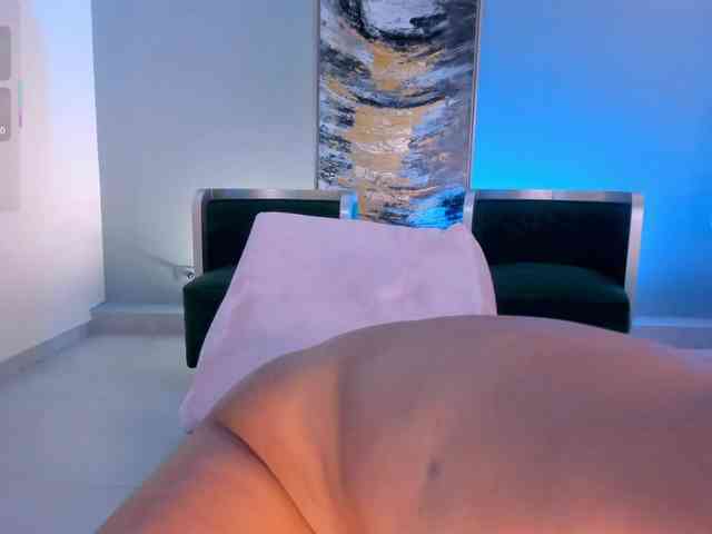 SofiaReyes1 webcam