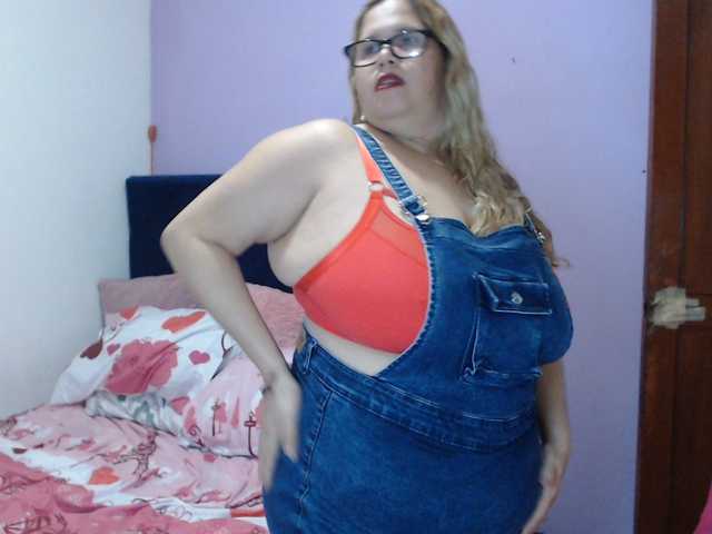 ElizabethTaylor8 live webcam show