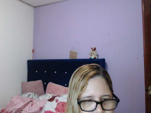 ElizabethTaylor8 live webcam show
