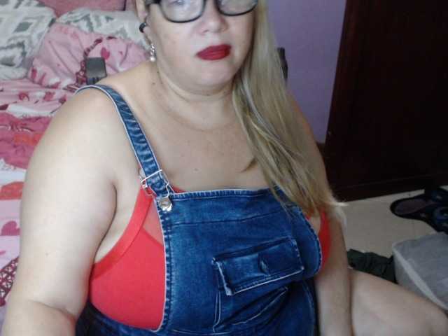 ElizabethTaylor8 live webcam show