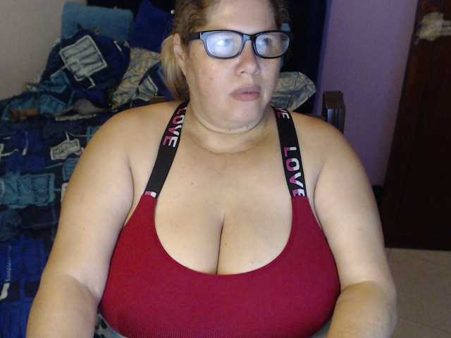 ElizabethTaylor8's BongaCams show and profile
