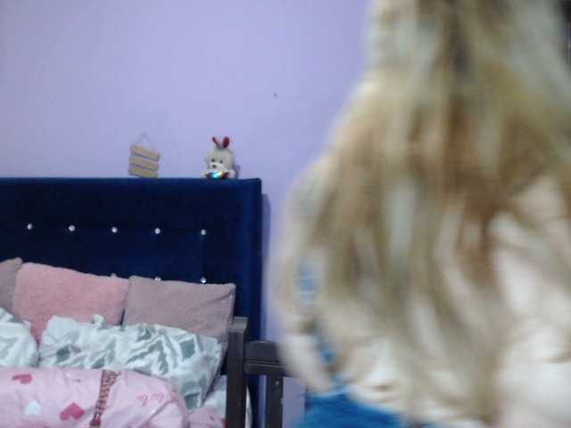 ElizabethTaylor8 live webcam show