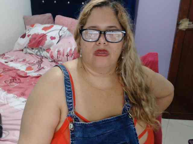 ElizabethTaylor8 webcam