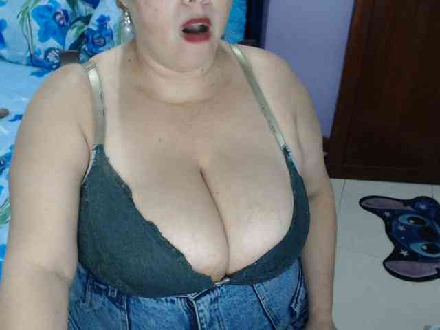 ElizabethTaylor8 webcam