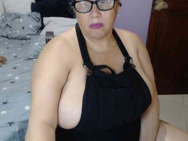 ElizabethTaylor8 webcam
