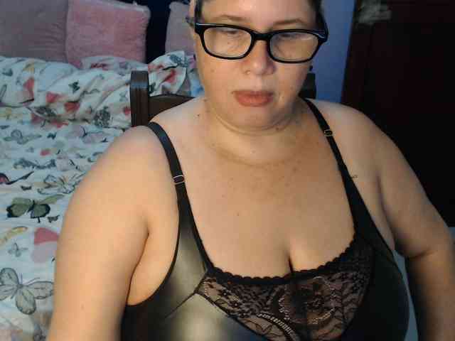ElizabethTaylor8 webcam