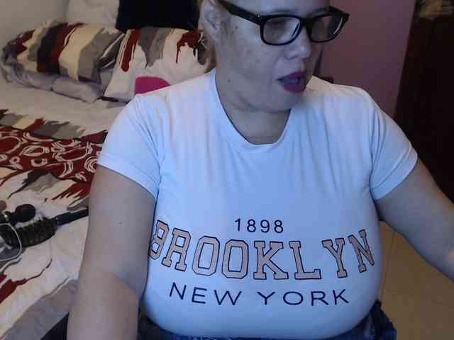 ElizabethTaylor8 webcam