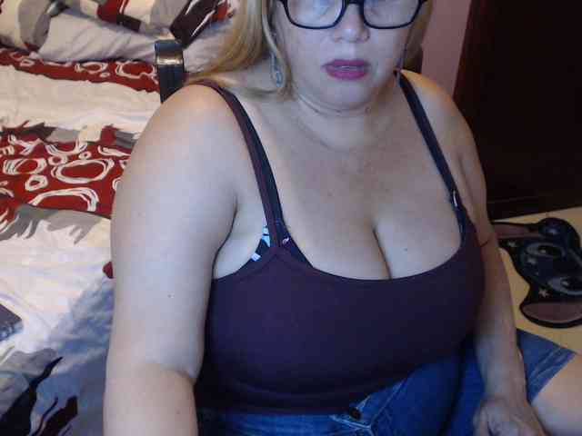 ElizabethTaylor8 webcam