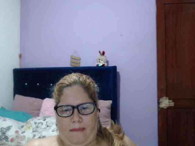 ElizabethTaylor8 webcam