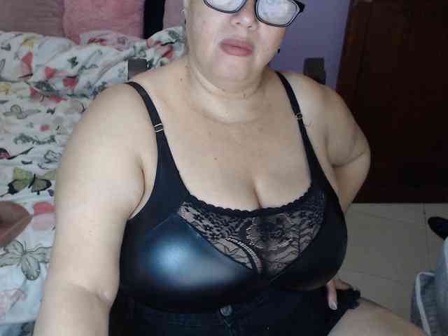 ElizabethTaylor8 webcam