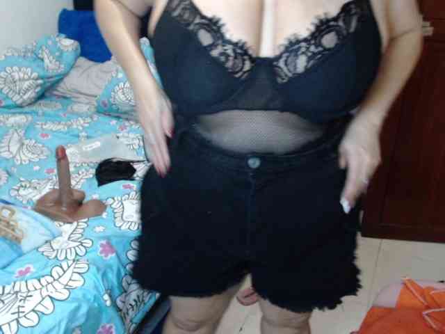 ElizabethTaylor8 webcam