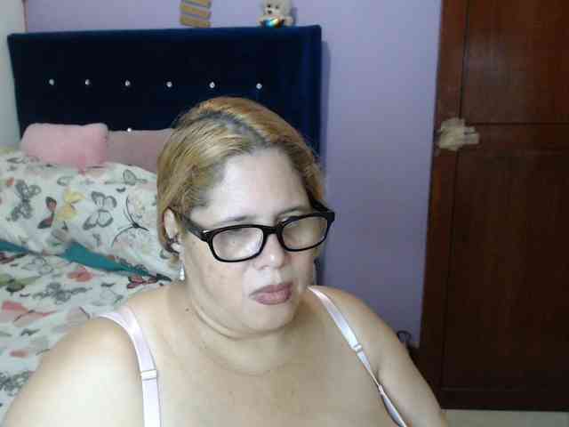 ElizabethTaylor8 webcam
