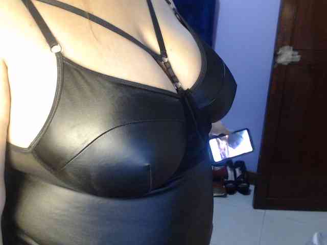 ElizabethTaylor8 webcam