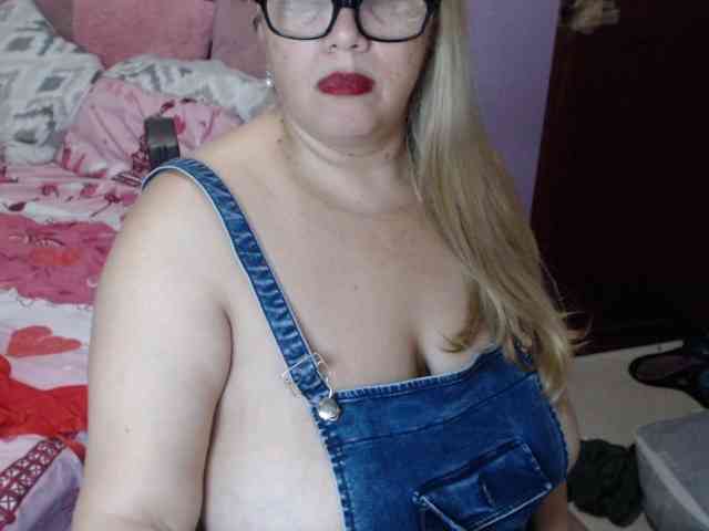 ElizabethTaylor8 webcam