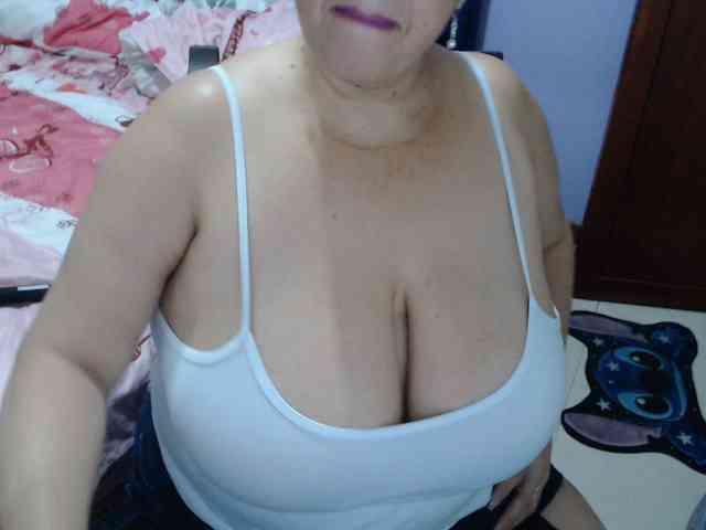 ElizabethTaylor8 webcam