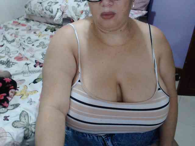 ElizabethTaylor8 webcam