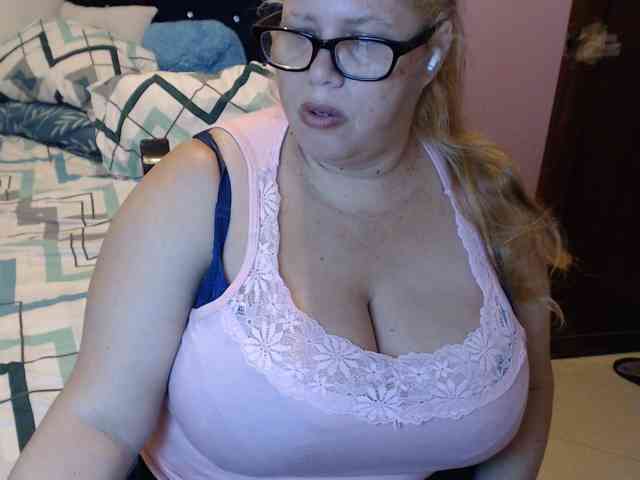 ElizabethTaylor8 webcam
