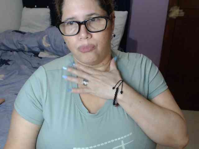 ElizabethTaylor8 webcam