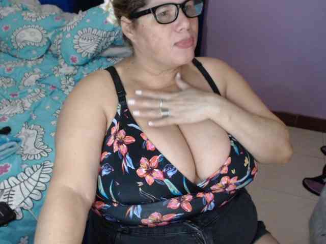 ElizabethTaylor8 webcam