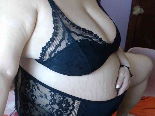 ElizabethTaylor8 webcam