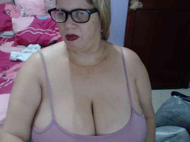 ElizabethTaylor8 webcam