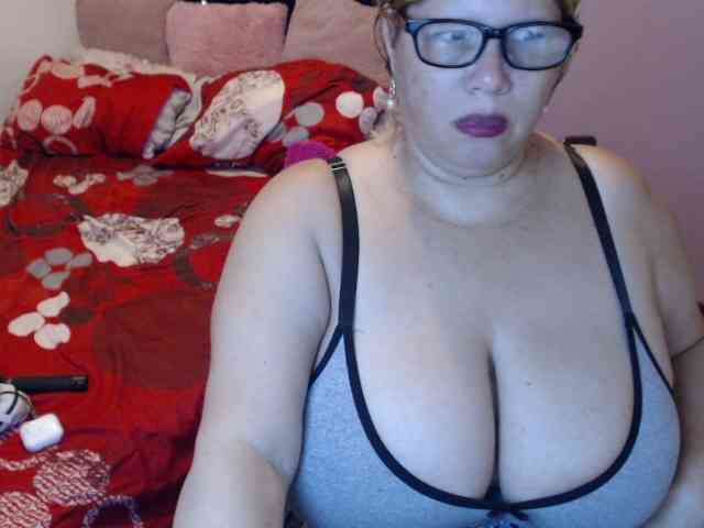 ElizabethTaylor8 webcam