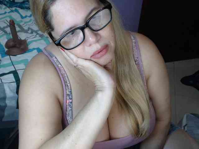 ElizabethTaylor8 webcam