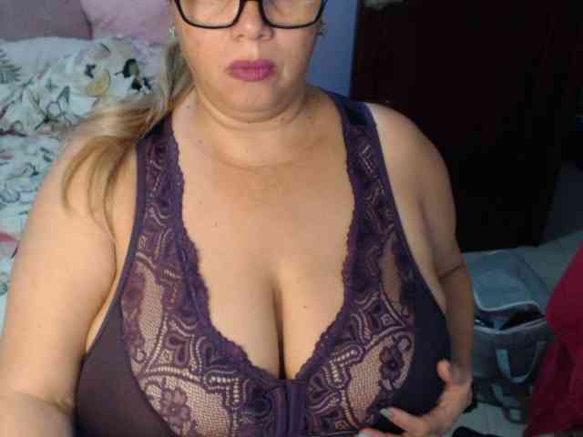 ElizabethTaylor8 webcam