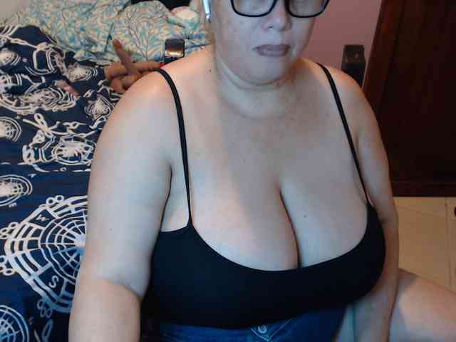 ElizabethTaylor8 webcam