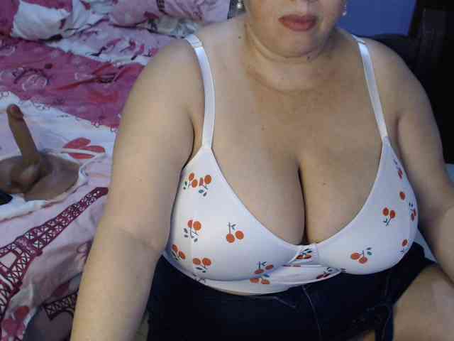 ElizabethTaylor8 webcam