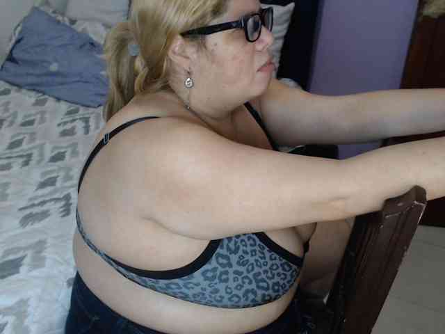 ElizabethTaylor8 webcam