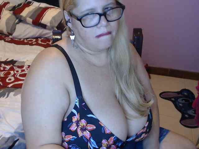 ElizabethTaylor8 webcam