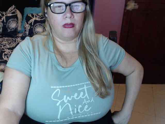 ElizabethTaylor8 webcam