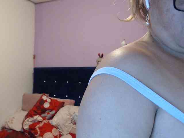 ElizabethTaylor8 webcam
