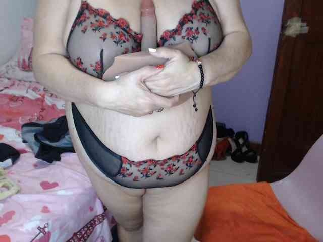 ElizabethTaylor8 webcam