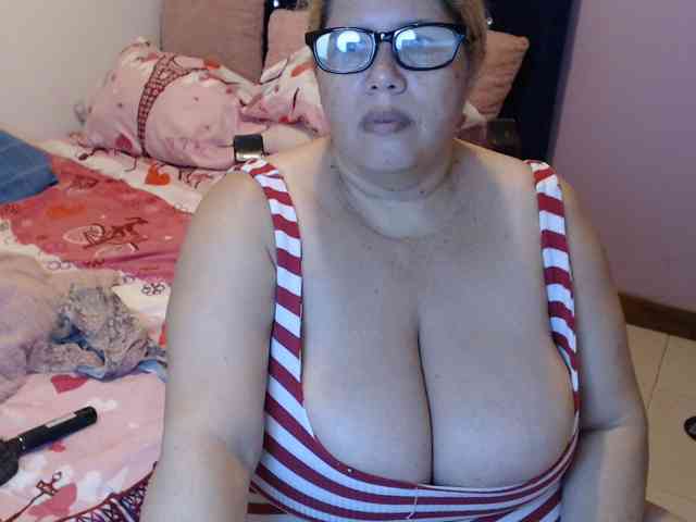 ElizabethTaylor8 webcam