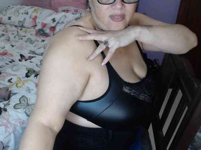 ElizabethTaylor8 webcam