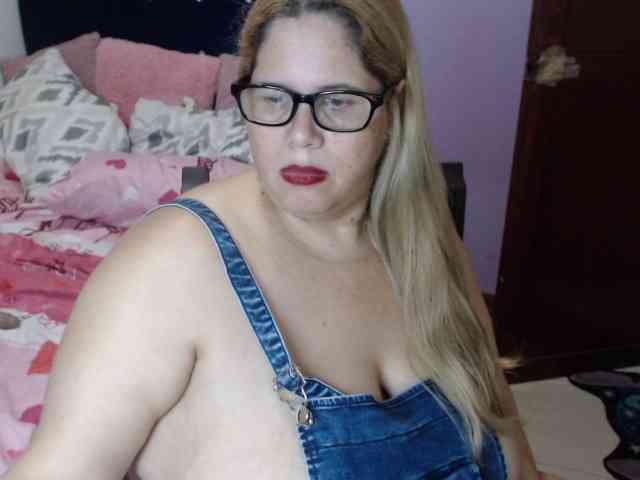 ElizabethTaylor8 Sex Cam Show