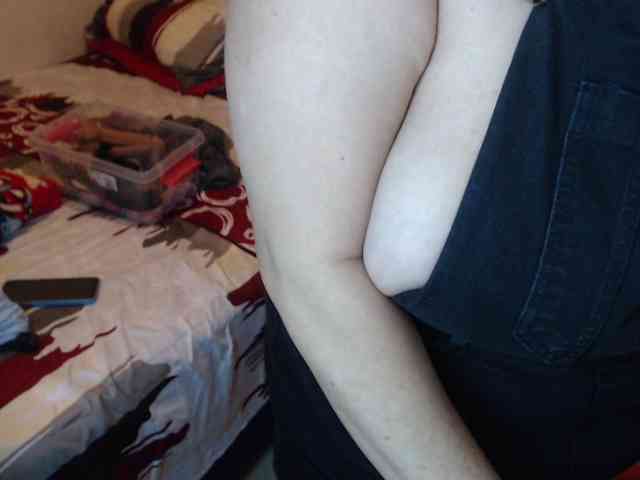 ElizabethTaylor8 webcam