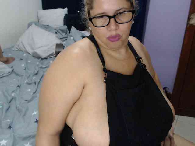 ElizabethTaylor8 webcam