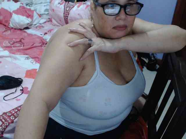 ElizabethTaylor8 webcam